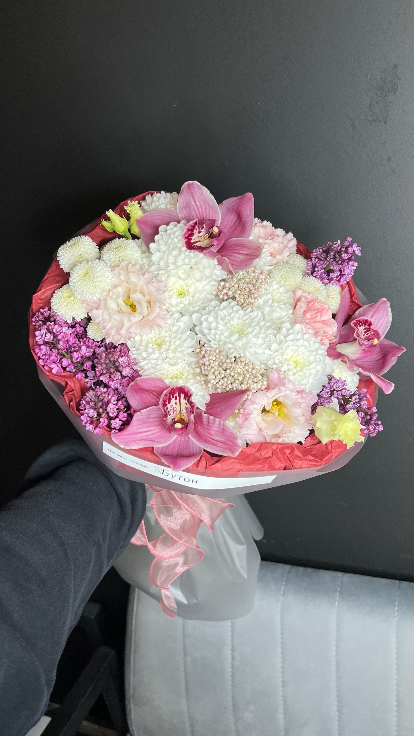 Авторский букет с цимбидиумом