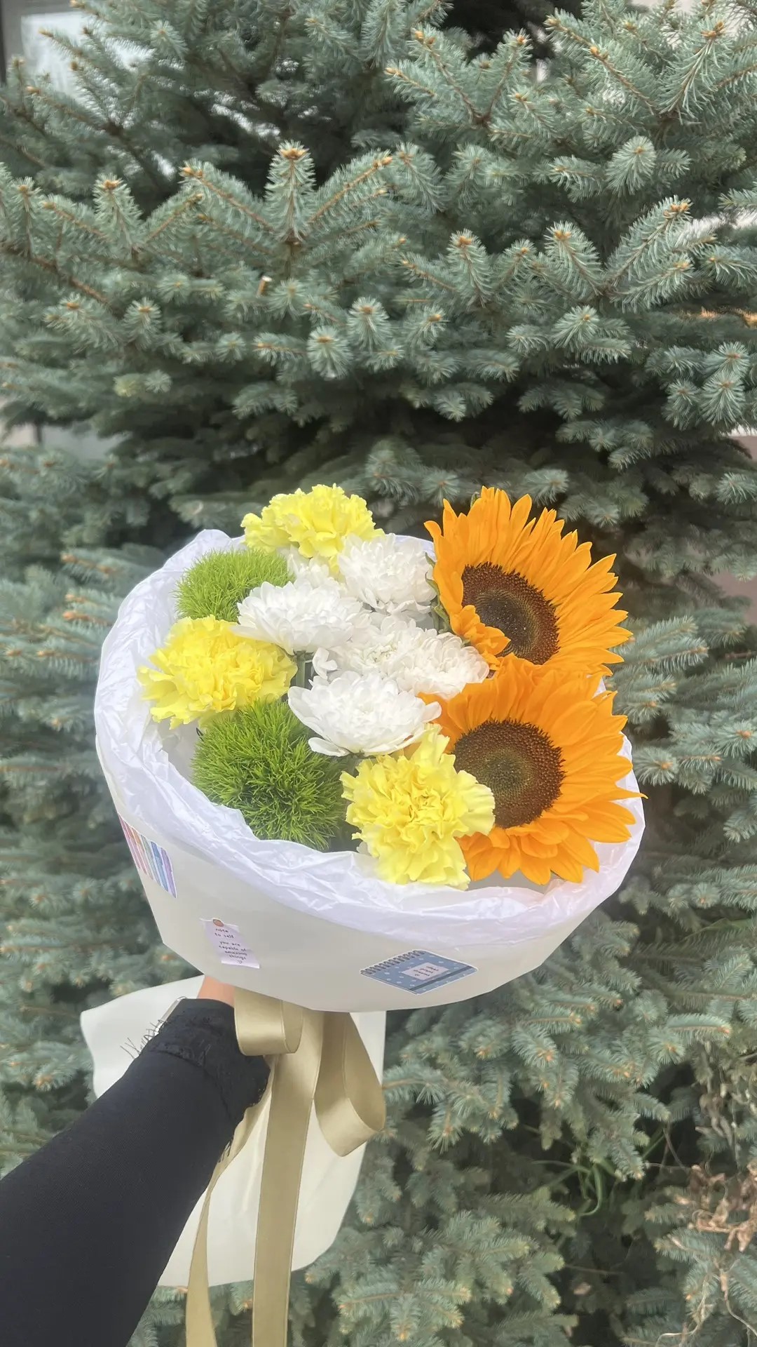 Букет с подсолнухами