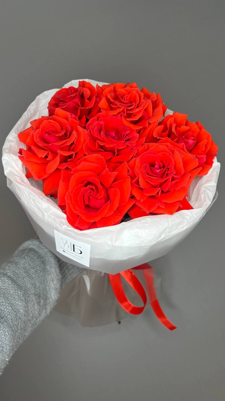 Монобукет из 7 фрацузских роз Нина