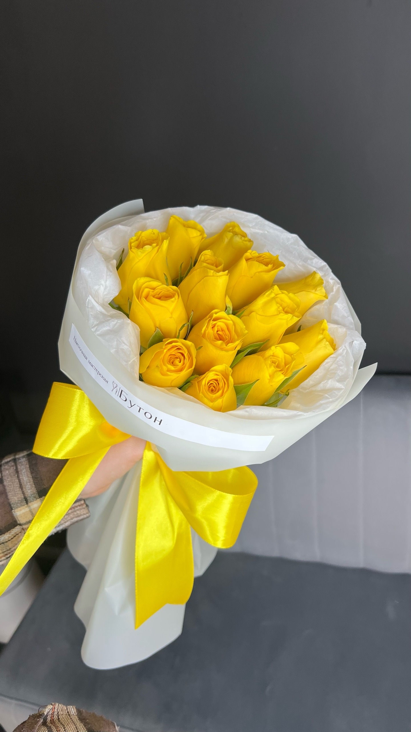 букет из 13 розочек Кения