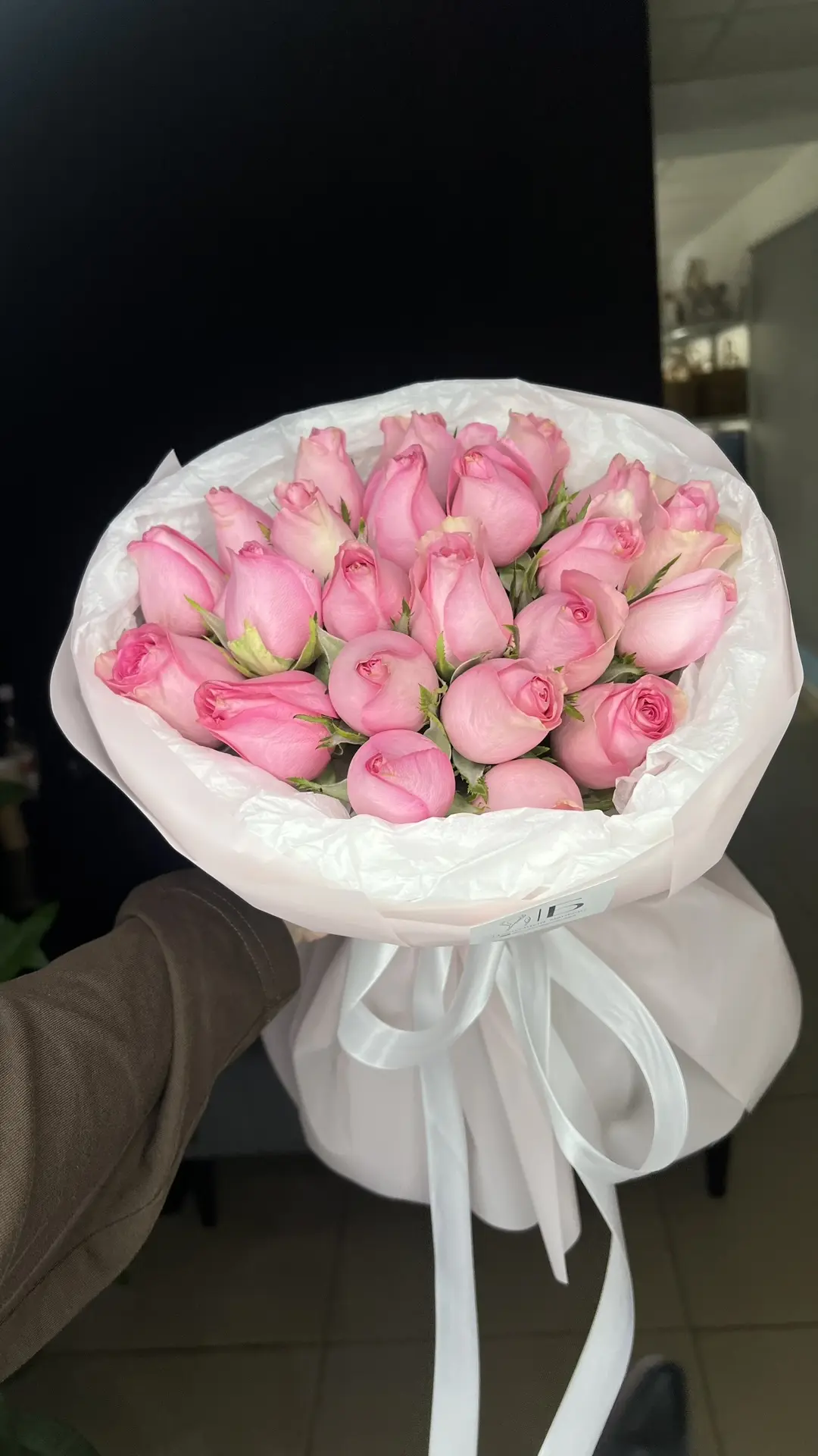 Монобукет из 23 Роз Кения